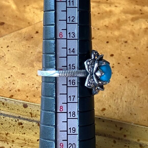 Sleeping Beauty Turquoise Sterling Silver Lotus Ring - Picture 7 of 8